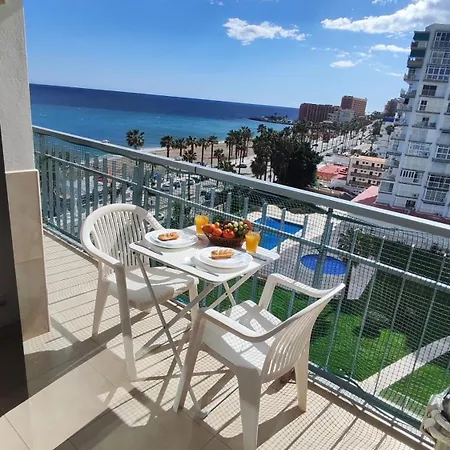 1st Line With Wonderful Sea Views *