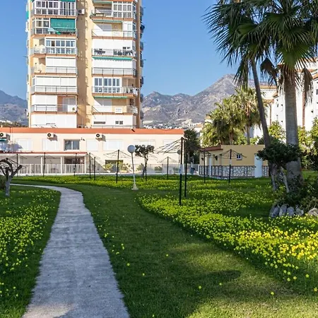 Apartment 1st Line With Wonderful Sea Views