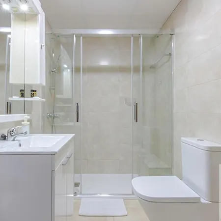 1st Line With Wonderful Sea Views Apartment